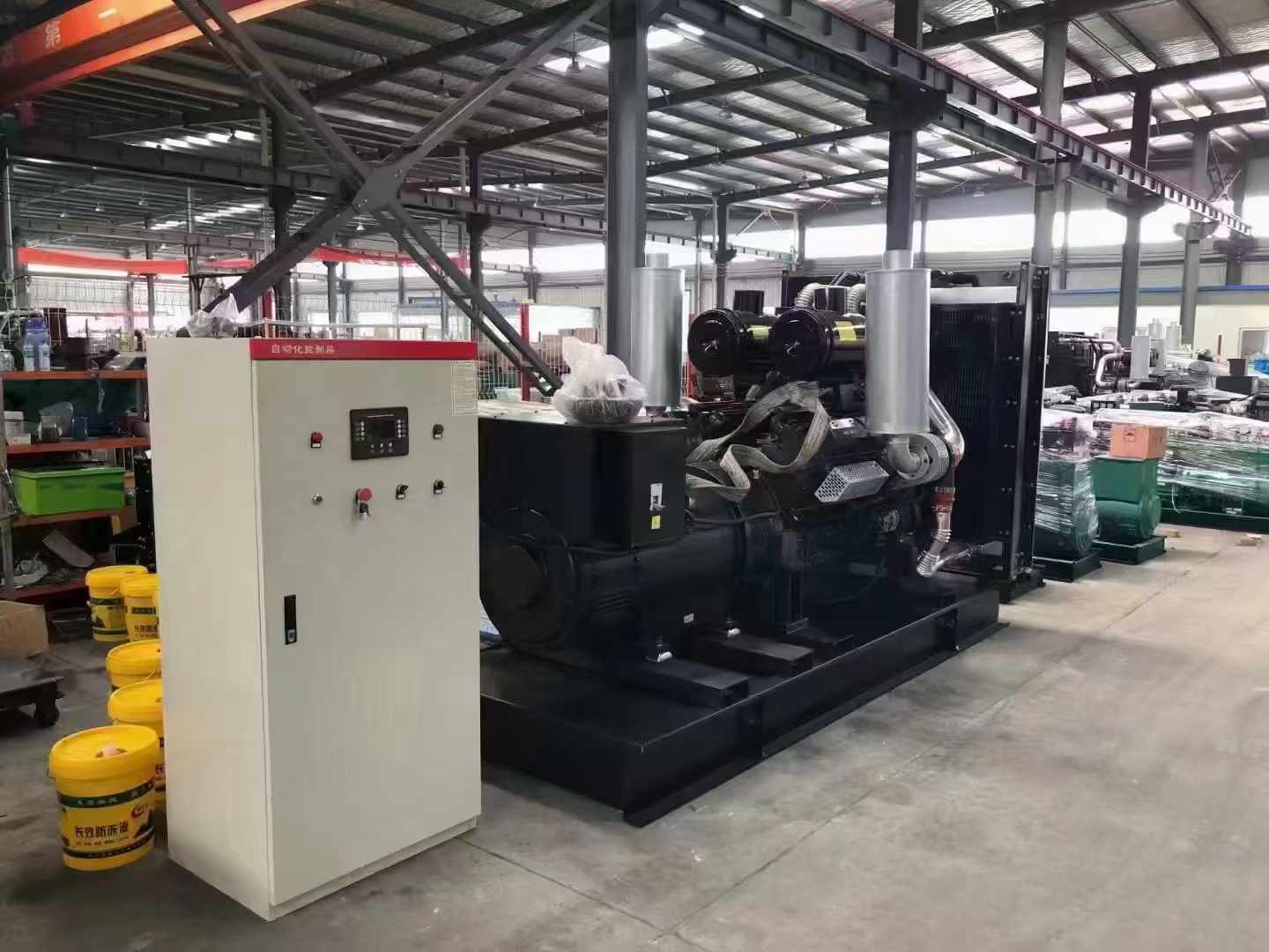 霍城柴油发电机运行时的噪音和振动水平如何？